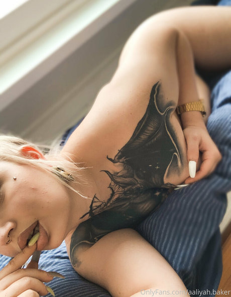 bat gyal schöne xxx bild