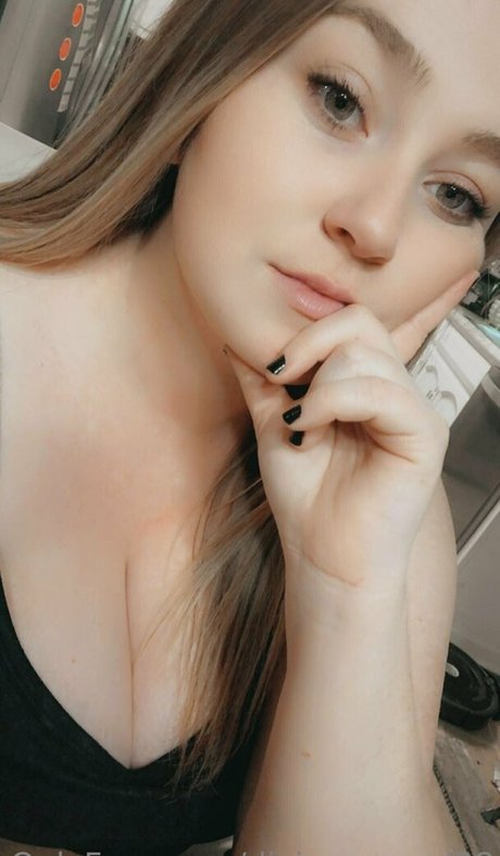 divinenangel28 schauspielerin schöne galerie