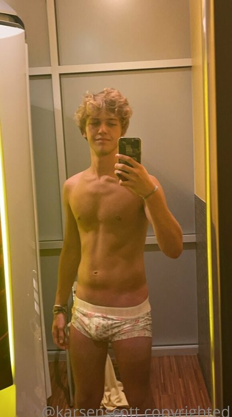 karsen scott xxx nackten galerie