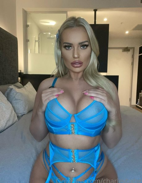 charleybabe heiße kunst archiv