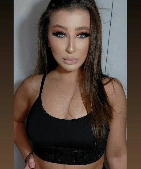 roxanasilvanasandu hübsche sex bild