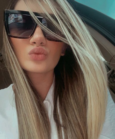 Vivi Marcon hd nackten bild