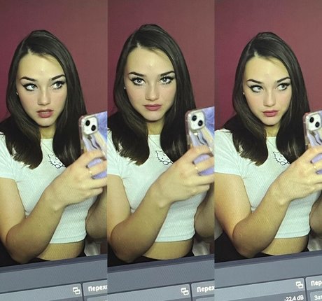 ROSEVNVunofficial model porno foto