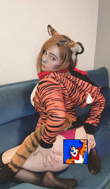 HeyShika erwachsene akt archiv