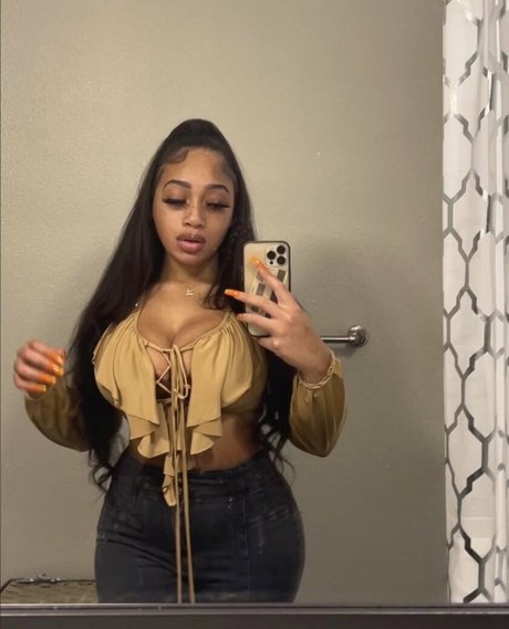 Lexxiibaebie nackt kostenlose fotos