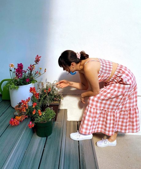 Hayley Orrantia erwachsene sexy fotos