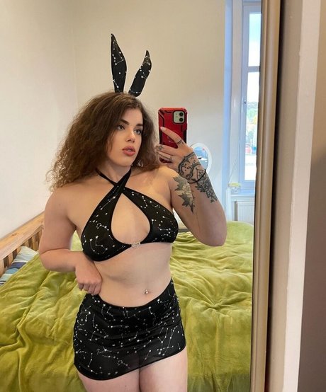 hipthrustqueen xxx pornographische bild