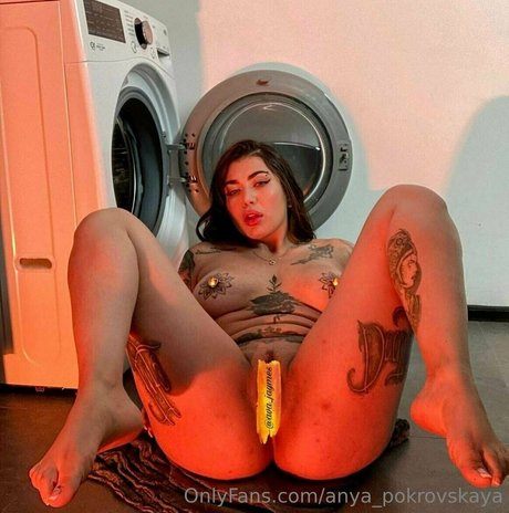 boobs amy heiße schöne bilder