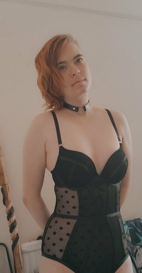 naughtylittlekitten93 perfekte heiße bilder