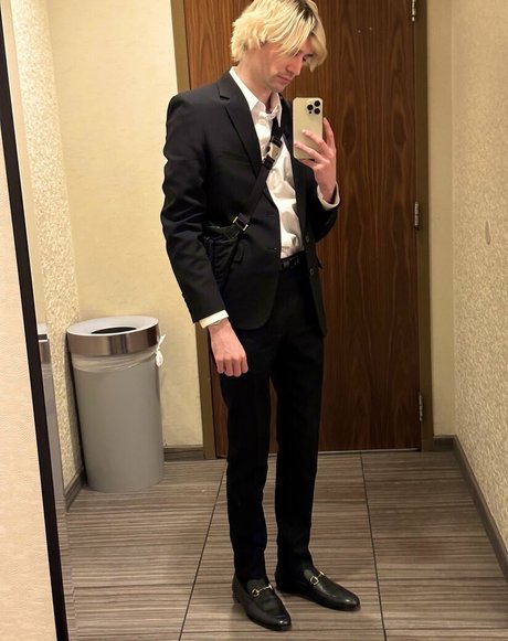 xqcow1 hübsche xxx bild