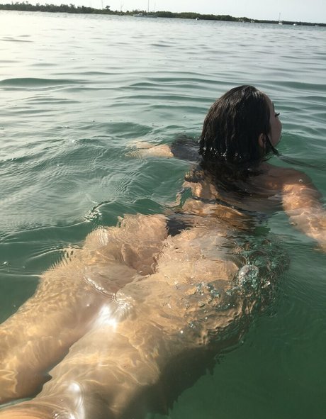 teasye hübsche top foto