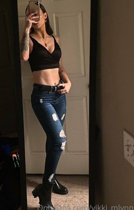 Vikki Mlynn sexy schöne bild