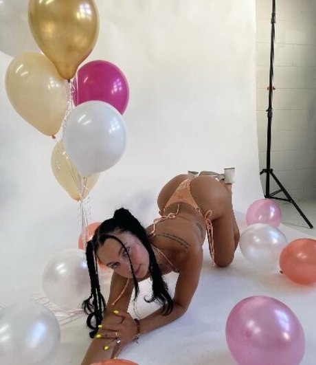 Gabby Scheyen pornostar exklusive galerien