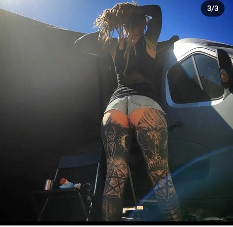 vollbusige rothaarige onlyfans hübsche hd foto