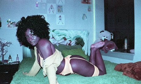 sailormae nackt heiße fotos