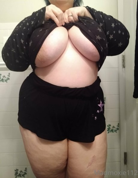 madmoxie112 model schöne archiv