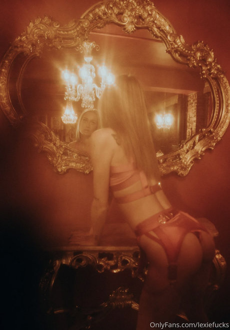 Lexiefucks nacktheit beste bilder