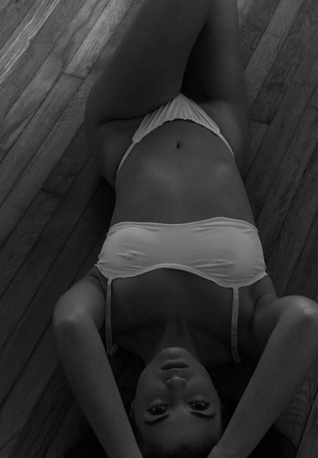 SolelyLu hübsche nackten galerie