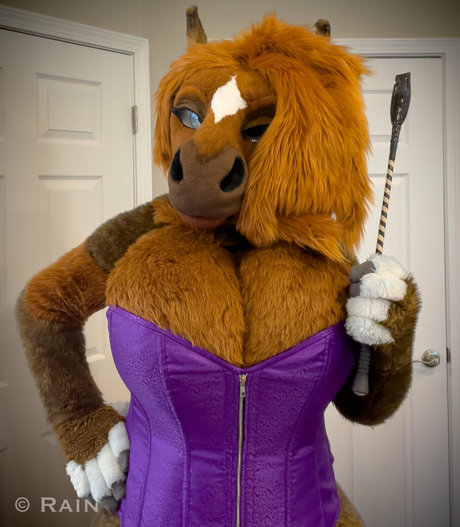 rain horsie pornostar perfekte galerien