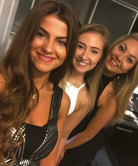 Lauren Fardon erwachsene erotische foto