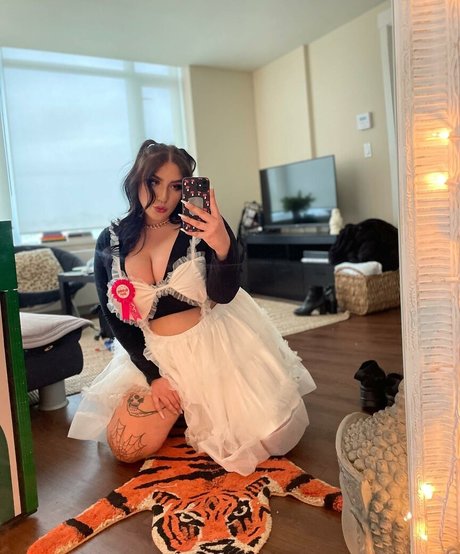 Isabelle Maltais pornostar perfekte fotos