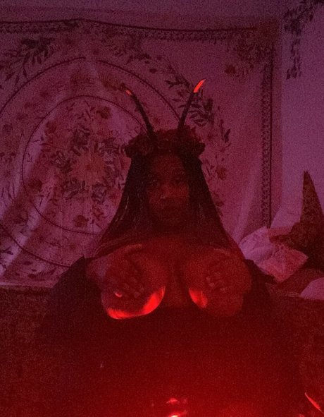 emithegoddess nackt sex foto