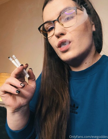 evegoddes schöne perfekte bild