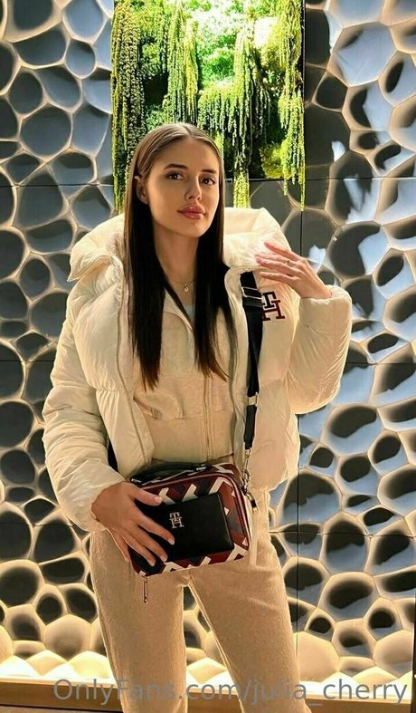 julia cherry beste nackt foto