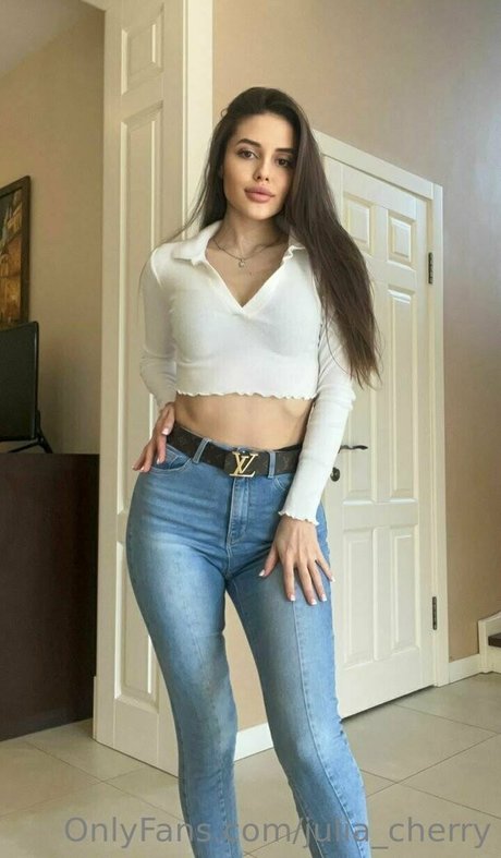 julia cherry nacktheit fotos