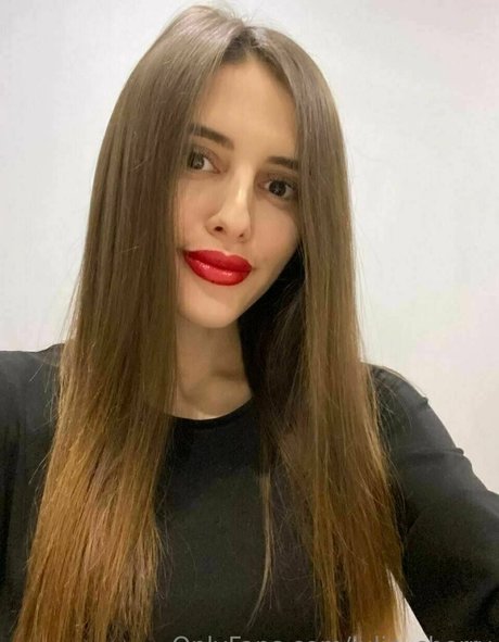 julia cherry top nette bild