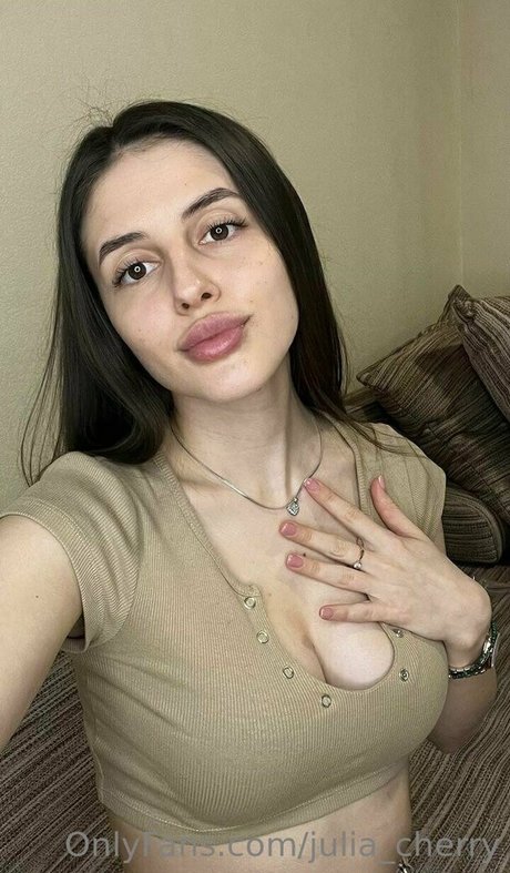 julia cherry exklusive xxx foto