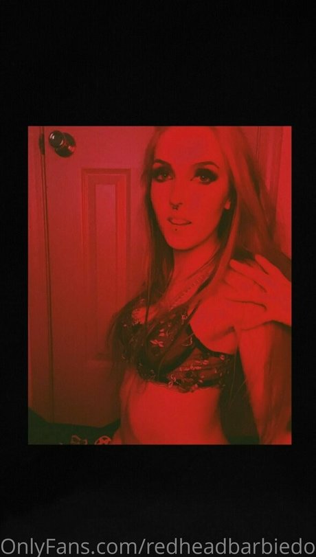 redheadbarbiedoll schauspielerin pornographische bilder