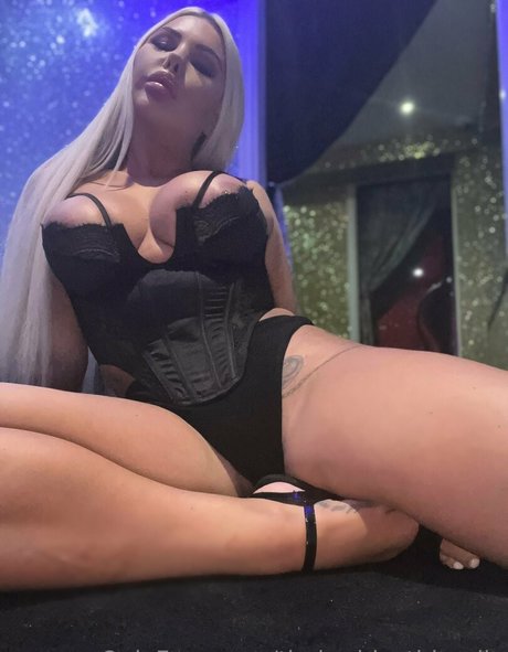 thebaddestblondie nacktheit erwachsene bilder