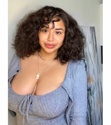 Sarai Fonseca erotische hd galerien