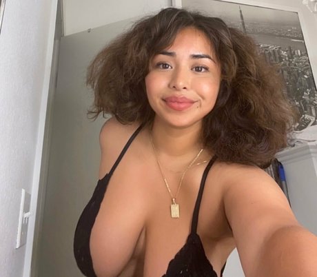 Sarai Fonseca nackt kostenlose foto