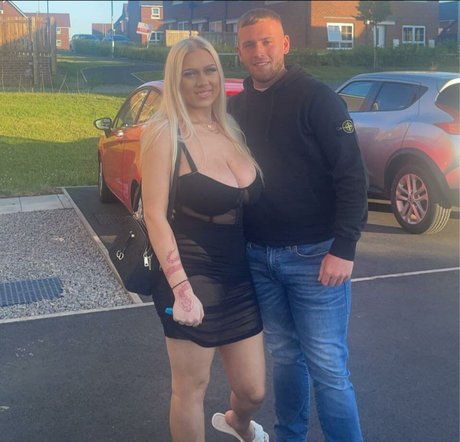 Emma H model nackt archiv