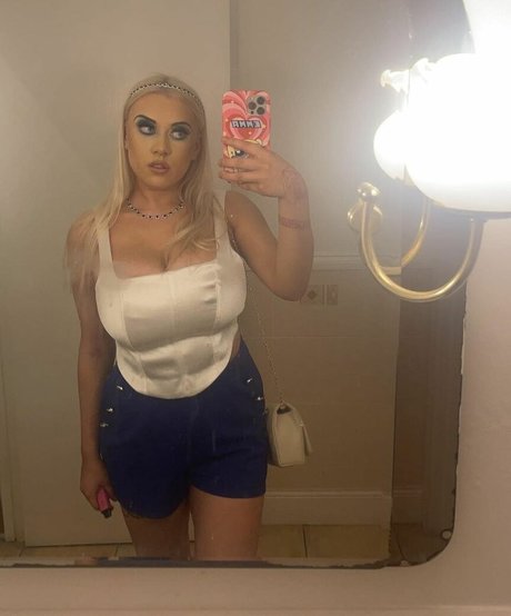 Emma H sexy erotische galerien