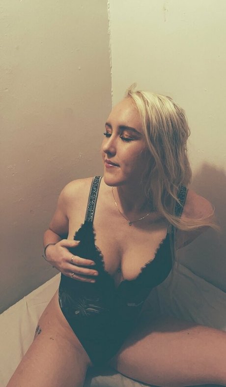 kätzchen xxx onlyfans heiße akt foto