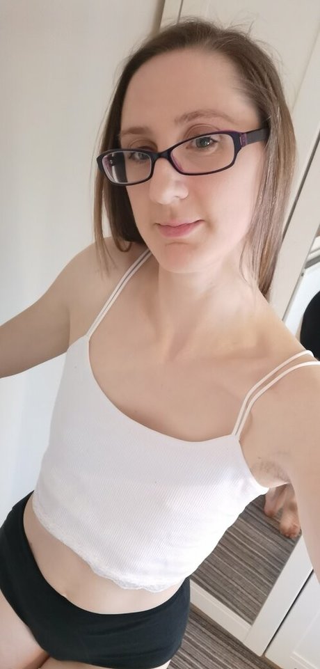 aprilrosejonesxfree Bilder