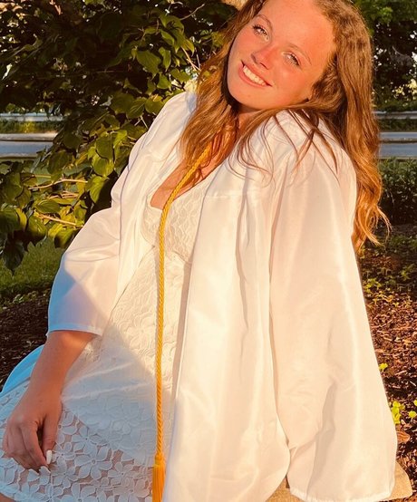 Hannah B top pornografische bilder