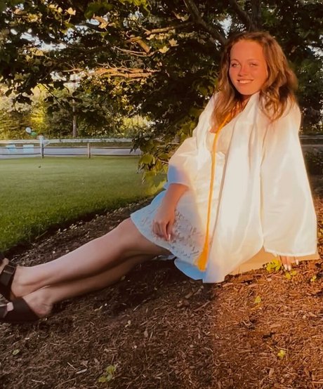 Hannah B hd nacktheit galerie