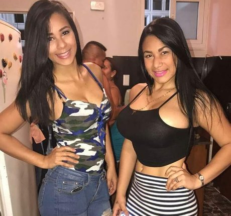 Nohely Guilarte porno kunst fotos