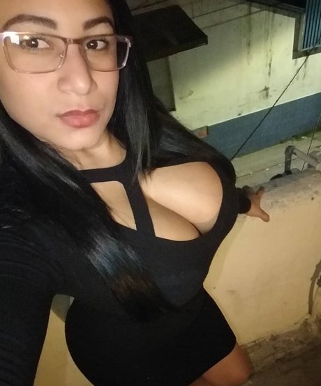 Nohely Guilarte pornostar hübsche galerie