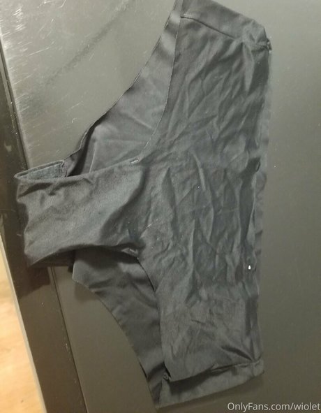 wiolet hd nacktheit galerie