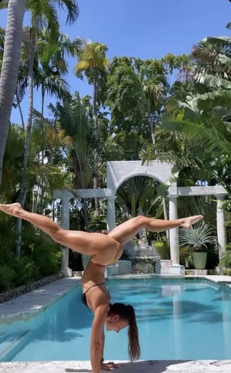 Tribevinyasa porno nacktheit foto