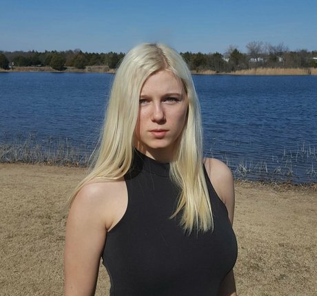 Bigblockblondie perfekte freie foto