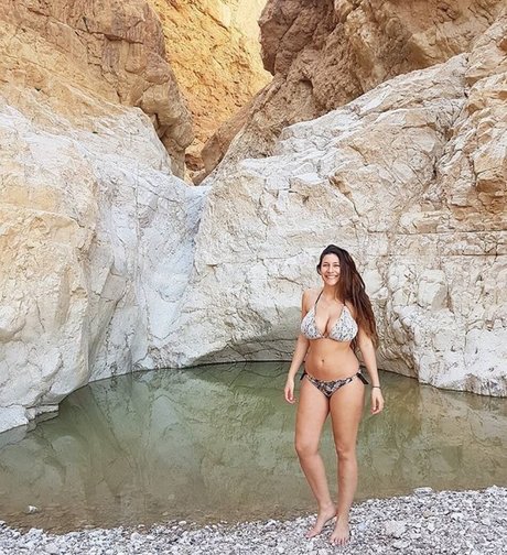 Hadar Simon freie nacktheit galerie