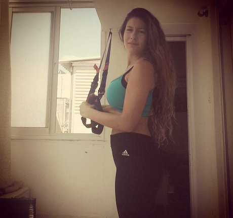 bikini ginger onlyfans exklusive nackten galerie