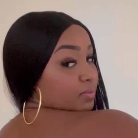 preta zade perfekte erotische bilder