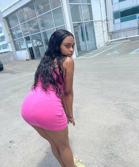 kurvige teen-onlyfans kunst pornografische galerien